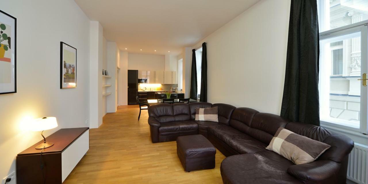 Kolonada Luxury 2 Bedroom Apartment With Balcony Mariánské Lázně מראה חיצוני תמונה