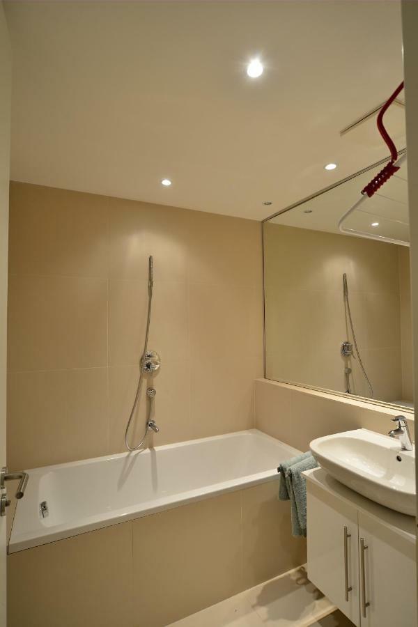 Kolonada Luxury 2 Bedroom Apartment With Balcony Mariánské Lázně מראה חיצוני תמונה
